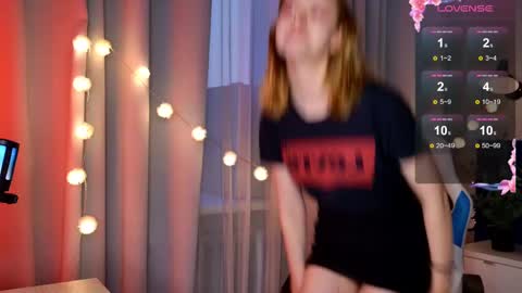Snapshot of _ramona__ chatting on February 10, 5:58 am im Amy online show from February 10, 5:58 am