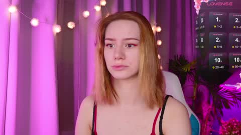 Snapshot of _ramona__ chatting on January 13, 5:44 am im Amy online show from January 13, 5:44 am