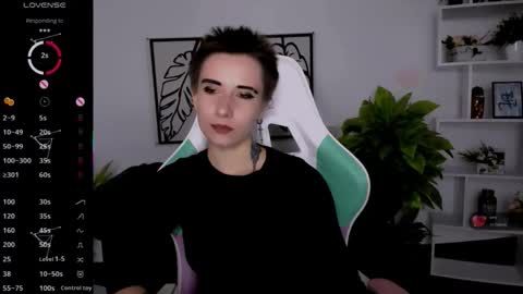 Snapshot of _rein_ramm chatting on September 22, 6:28 pm Rein online show from September 22, 6:28 pm