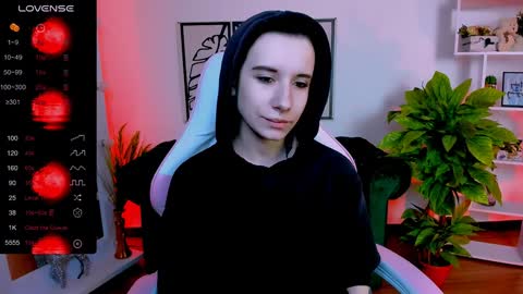 Snapshot of _rein_ramm chatting on January 23, 6:17 am Rein online show from January 23, 6:17 am