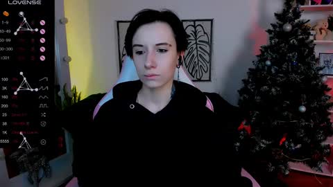 Snapshot of _rein_ramm chatting on January 8, 5:59 am Rein online show from January 8, 5:59 am