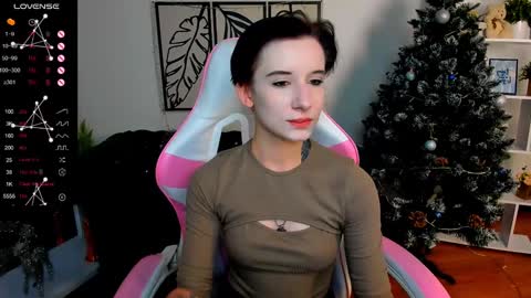 Snapshot of _rein_ramm chatting on December 17, 6:24 am Rein online show from December 17, 6:24 am