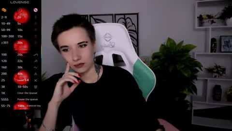 Snapshot of _rein_ramm chatting on September 18, 5:11 pm Rein online show from September 18, 5:11 pm