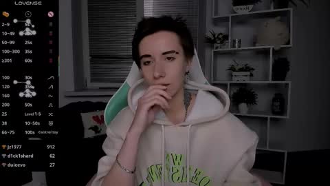 Snapshot of _rein_ramm chatting on October 14, 8:22 pm Rein online show from October 14, 8:22 pm