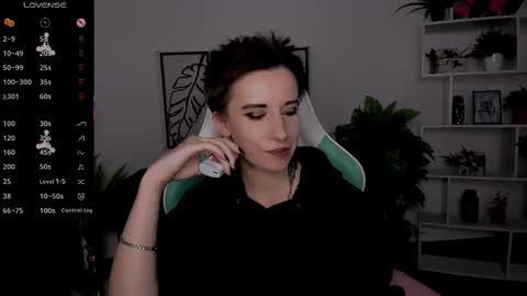 Snapshot of _rein_ramm chatting on September 30, 7:30 pm Rein online show from September 30, 7:30 pm