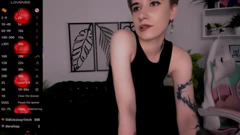 Snapshot of _rein_ramm chatting on September 8, 6:51 pm Rein online show from September 8, 6:51 pm