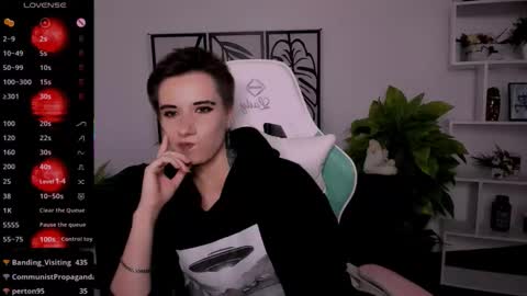 Snapshot of _rein_ramm chatting on September 9, 6:51 pm Rein online show from September 9, 6:51 pm