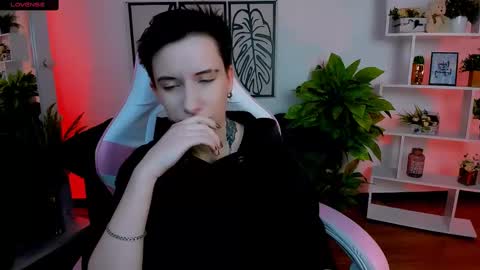 Snapshot of _rein_ramm chatting on February 24, 6:14 am Rein online show from February 24, 6:14 am