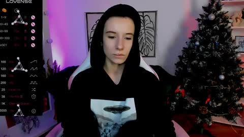 Snapshot of _rein_ramm chatting on January 6, 6:03 am Rein online show from January 6, 6:03 am
