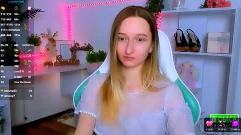 I am Rina online show from December 1, 7:01 am