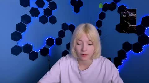 sabrina  online show from April 29, 9:01 am