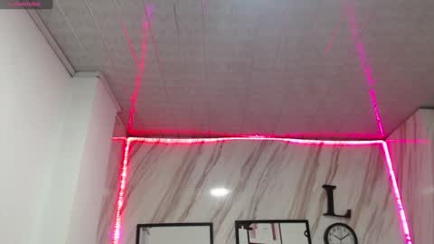 Snapshot of _samantha_b chatting on January 11, 12:40 pm Samantha online show from January 11, 12:40 pm