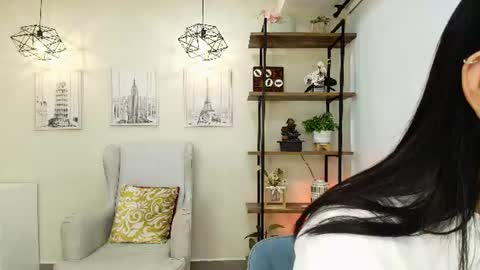 Sassy Girl online show from June 14, 7:58 pm