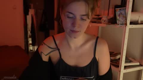 Lia online show from October 24, 7:10 pm