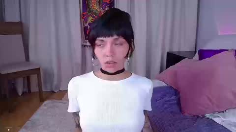 Laura online show from March 17, 12:25 am