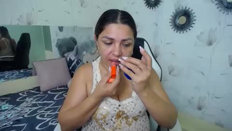 Snapshot of _sexyredhead_ chatting on October 16, 12:08 pm KATA online show from October 16, 12:08 pm