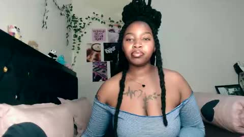 Abbie online show from May 3, 9:18 pm