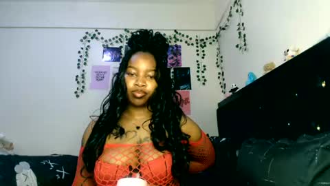 Abbie online show from June 30, 8:30 pm