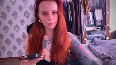 Alice online show from April 29, 2:31 pm