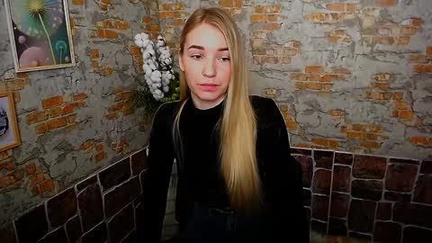 Snapshot of _snow_queen__ chatting on January 7, 9:07 am Rachel online show from January 7, 9:07 am