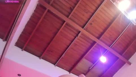    640  200   online show from November 20, 8:10 pm