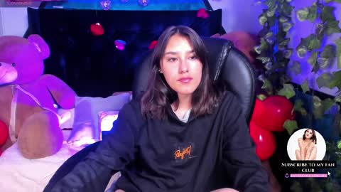 Snapshot of _sophie__miller chatting on February 20, 8:58 pm Sophie online show from February 20, 8:58 pm