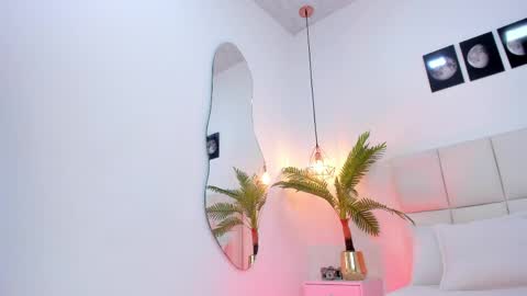 Steff online show from April 28, 5:11 am