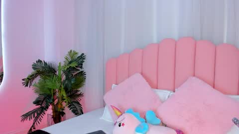 Steff online show from April 25, 11:57 am