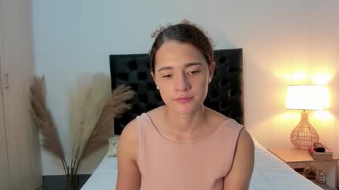 Snapshot of _sussi_ chatting on September 20, 2:48 pm Sussi online show from September 20, 2:48 pm