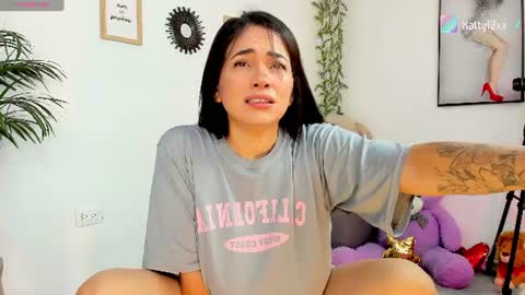    online show from June 12, 1:52 pm