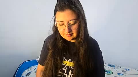 _sweet_melodyy online show from August 2, 8:12 pm