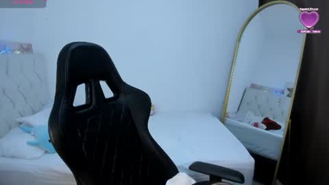 sweet online show from July 28, 4:39 pm