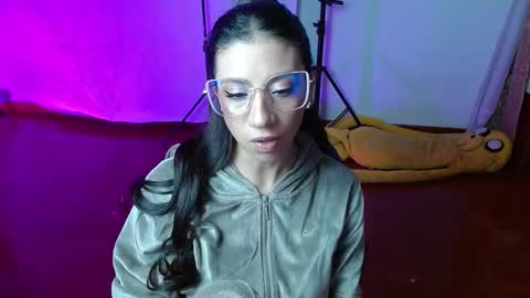 _the_dark_side_of_the_moon_ online show from March 12, 3:42 am