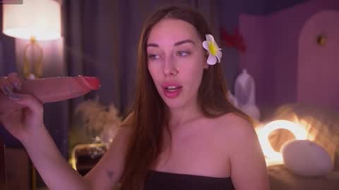 Kate online show from February 25, 4:05 pm