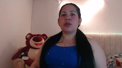 valeria online show from December 2, 3:19 am