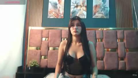 _valery34_ online show from June 25, 11:02 am