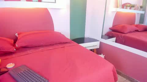 _valeryboobs_ online show from September 18, 1:09 pm