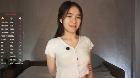 Viola online show from April 24, 5:27 pm