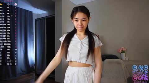 Viola online show from February 22, 3:46 pm