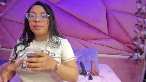 _violeta18_ online show from November 27, 4:37 am