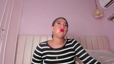 _wendy_x online show from April 29, 11:57 am