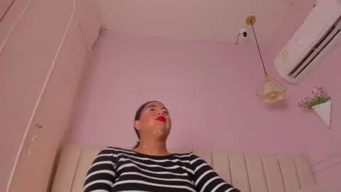 _wendy_x online show from August 5, 11:38 am