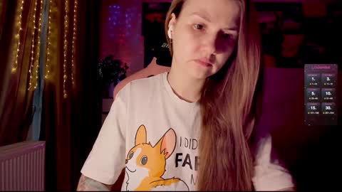 Snapshot of _witch__ chatting on February 4, 7:40 am Enni online show from February 4, 7:40 am