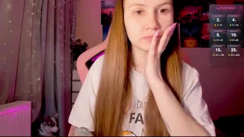 Snapshot of _witch__ chatting on February 21, 7:22 am Enni online show from February 21, 7:22 am