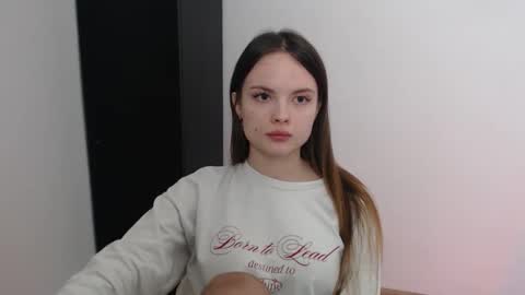 Snapshot of a_ariella_ chatting on October 12, 12:51 pm a_ariella_ online show from October 12, 12:51 pm