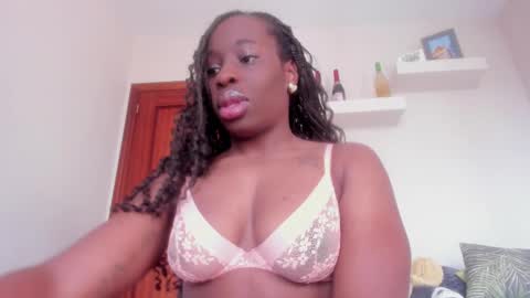  Sara      online show from February 28, 8:09 am