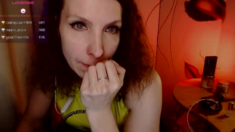 Katie online show from January 24, 8:53 pm