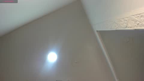 abbey_walker online show from February 3, 11:15 am