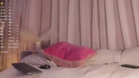 Abbie online show from October 25, 3:25 am