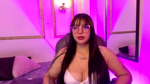 Abbie  online show from June 9, 11:31 am